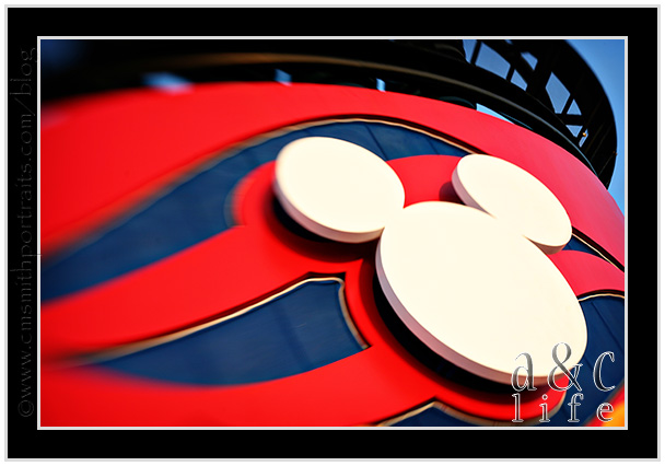 Mickey on stack LBfb